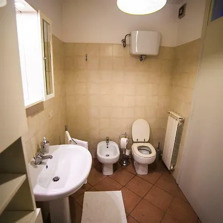 Camera/appartamento In Villino Ciri *